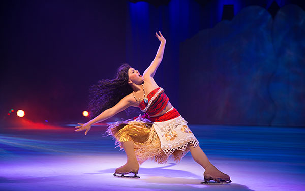 ‘Aladdin’, ‘A Bela e a Fera’ e ‘A Pequena Sereia” (acima) e Moana (ao lado): Alguns dos destaques sobre o gelo da Disney