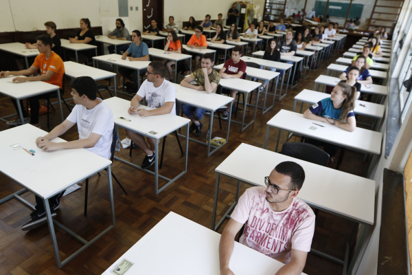 Vestibular com sala cheia: cada vez mais gente no ensino superior
