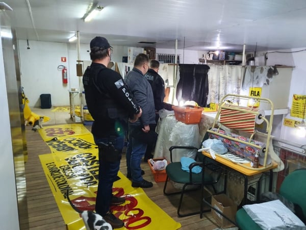 Polícia Civil faz busca em empresa situada em Colombo