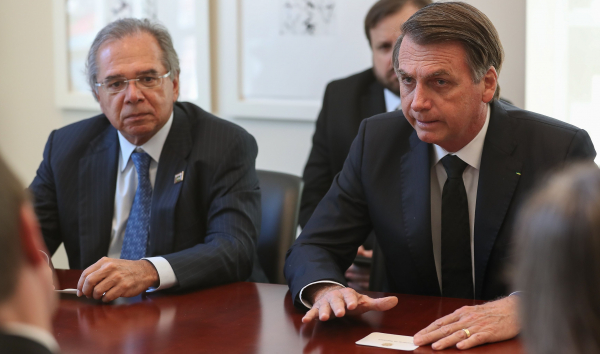 Guedes e Bolsonaro: ministro diz que deixa o cargo se reforma da previdência não for aprovada