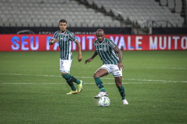 Yan Sasse (ao fundo): expulso aos 15 minutos de jogo