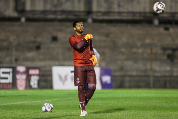 Thiago Rodrigues, 30 anos: cinco cartões amarelos na Série B
