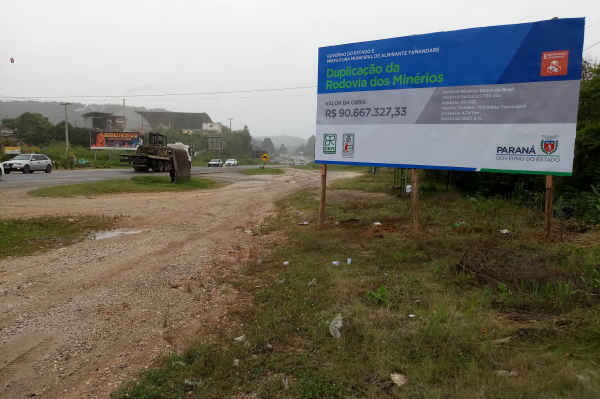 Rodovia dos Minérios: pista esquerda sobre a ponte do Rio Barigui, um pouco antes do Contorno Norte de Curitiba será interditada