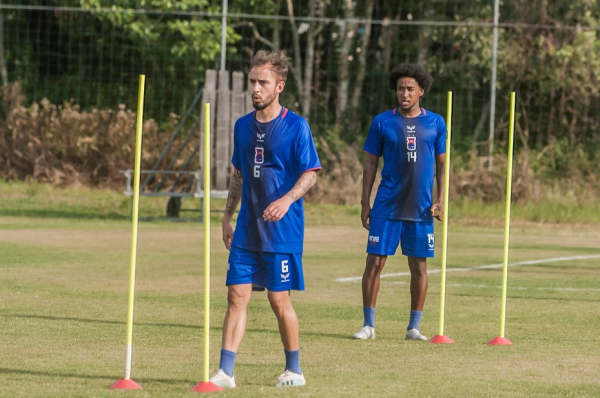 Vitinho e Biteco em treino do Paraná Clube