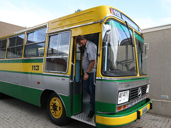 Velho ônibus ficou no imaginário de Eduardo Tows