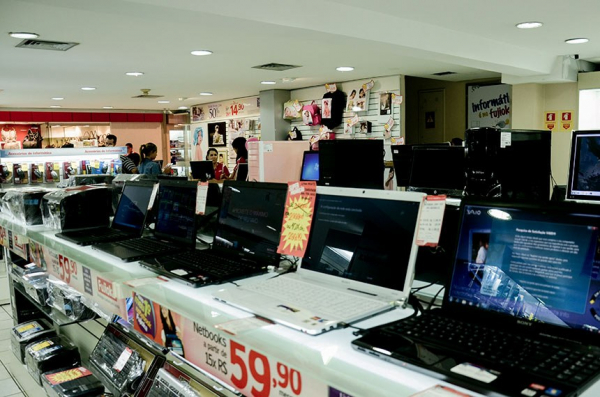 Em caso de obsolescência, sem culpa do consumidor, antes do término do prazo dessa vida útil, quem comprou o produto eletrônico ou eletrodoméstico poderia exigir a restituição da quantia paga