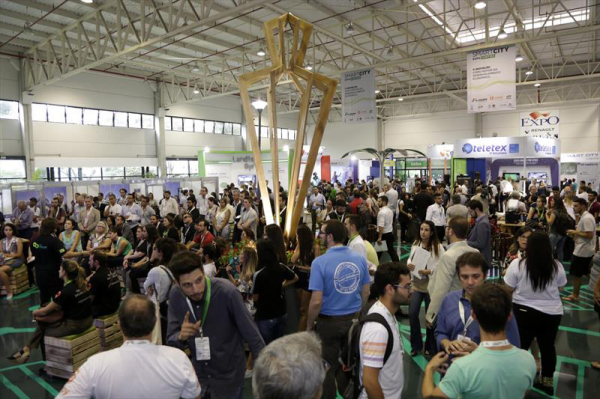 Smart City Expo Curitiba, que aconteceria em março, foi adiado para os dias 9 e 10 de dezembro