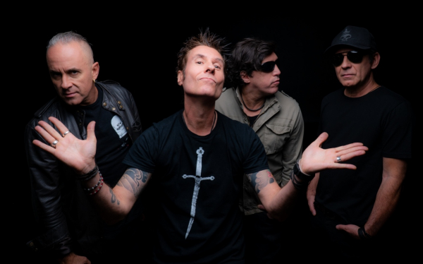 Capital Inicial realiza show especial neste fim de semana.