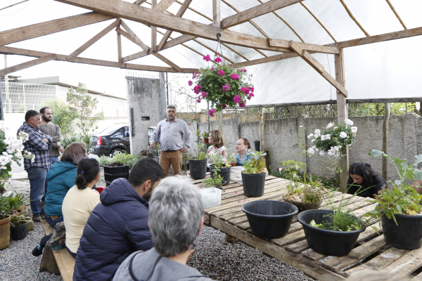 Um dia de curso no Mago Jardineiro: pessoas procuram se conectar