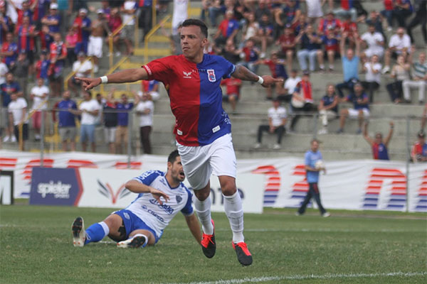 Andrey: o titular mais jovem do Paraná Clube