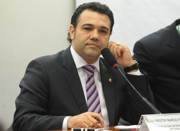 Feliciano: parlamentar viaja com Bolsonaro em agendas oficiais e participa de "lives" com o presidente