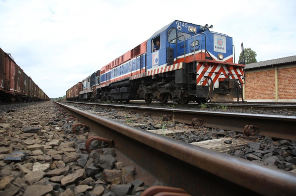 Ferroeste ingressa no PPI e passará por processo de desestatização