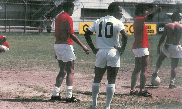 ‘Isto é Pelé ́, de Luiz Carlos Barreto