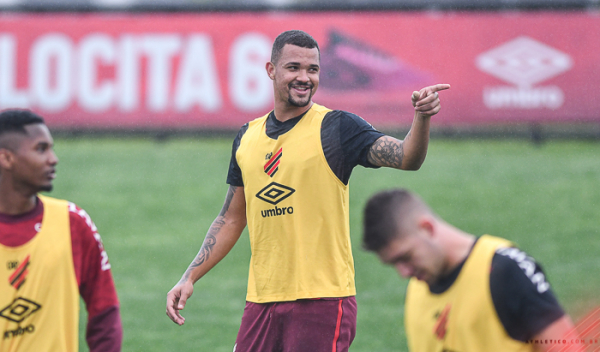 Zé Ivaldo: de volta ao time titular