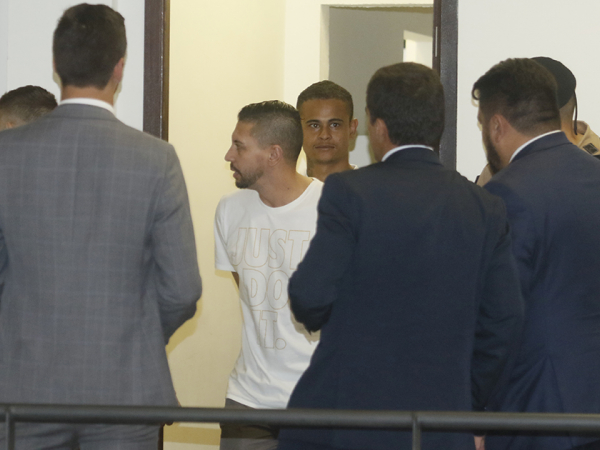 Momento em que Edison Brittes chegou ao Fórum de SJP