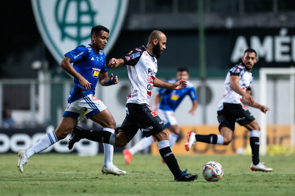 Operario Perde Para O Cruzeiro Que Garante Permanencia Na Serie B No Ano Do Centenario Bem Parana