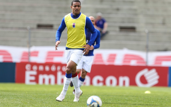 Jenison: média de 0,40 gol por jogo pelo Paraná Clube