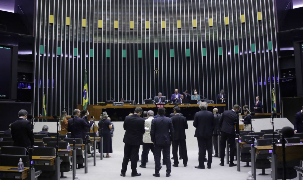 Câmara: crítico de Bolsonaro, deputado Marcelo Ramos foi destituído da 1ª vice presidência da Casa