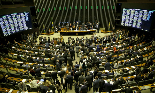 Deputados reservaram de R$ 51,8 bilhões para emendas