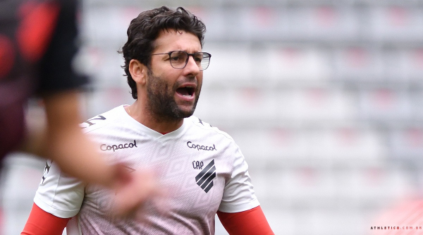 Alberto Valentim