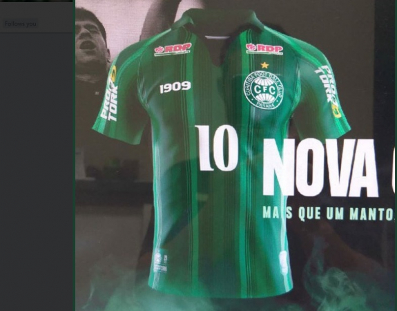 Com A Presenca De Idolos Coritiba Lanca Nova Camisa Numero Tres Bem Parana