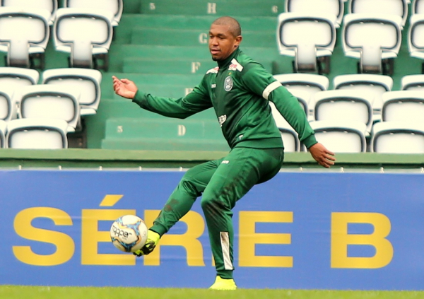 Rodrigão: o melhor do Coritiba em ranking de desempenho
