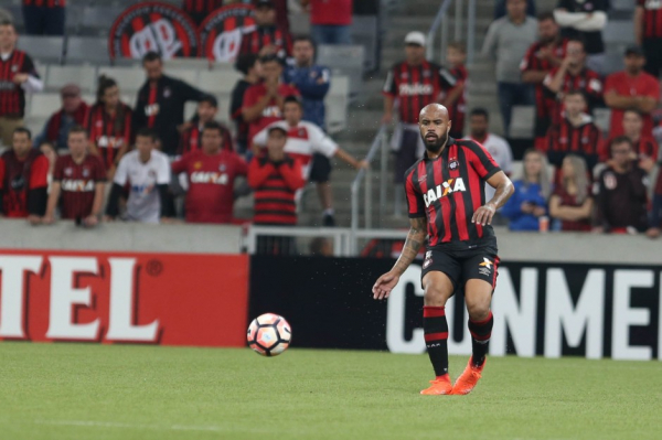 Thiago Heleno: ele é o jogador do Brasileirão que mais acerta passes e lançamentos
