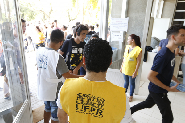 Segunda fase para cerca de 15 mil candidatos