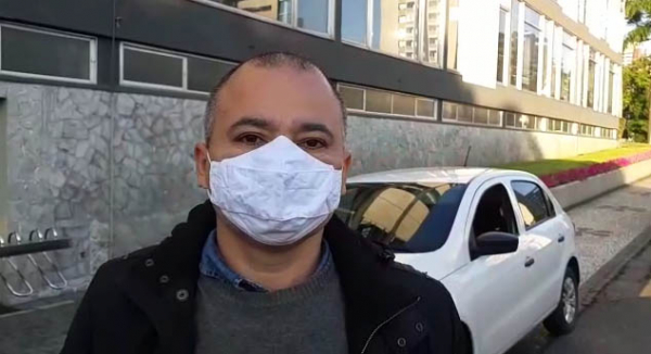 Fábio Aguayo: “Temos uma semana para reverter o quadro. Se não, muda de novo a cor da bandeira"