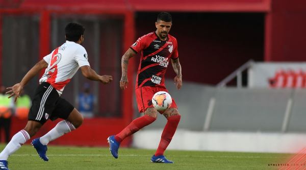 Lucho: contrato novo