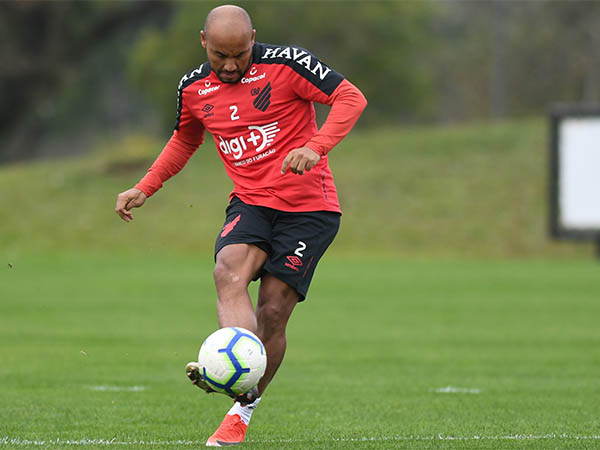 Jonathan: "Para os jogadores do Flamengo, serve como motivação"