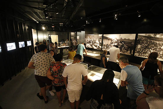 Depois do ato, visita ao museu