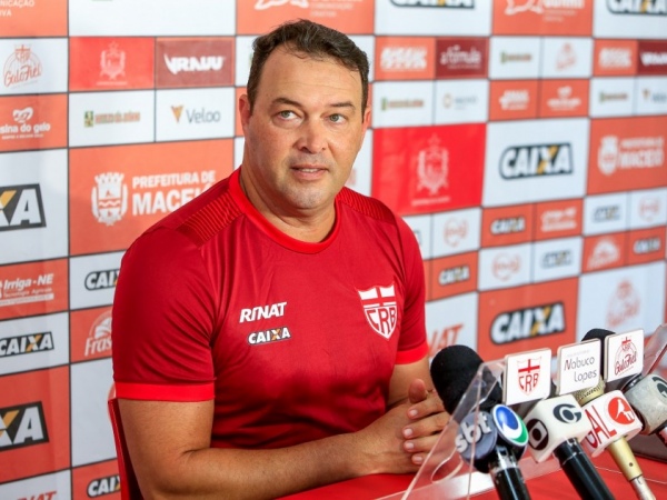 Roberto Fernandes