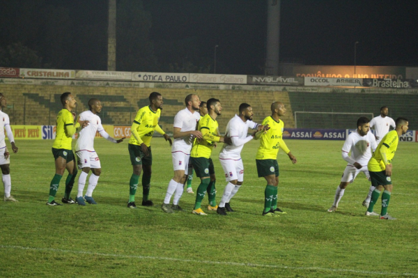 Ypiranga 2x0 Paraná