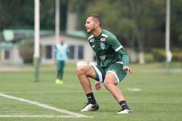 Thalisson Kelven: sem jogar desde a derrota por 5 a 2 para o São Bento