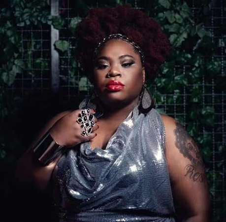 A maravilhosa Michele Mara protagoniza minha homenagem ao Dia Nacional da Consciência Negra