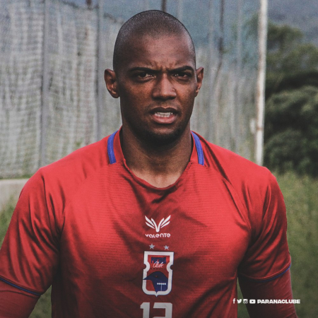 O goleiro Marcos