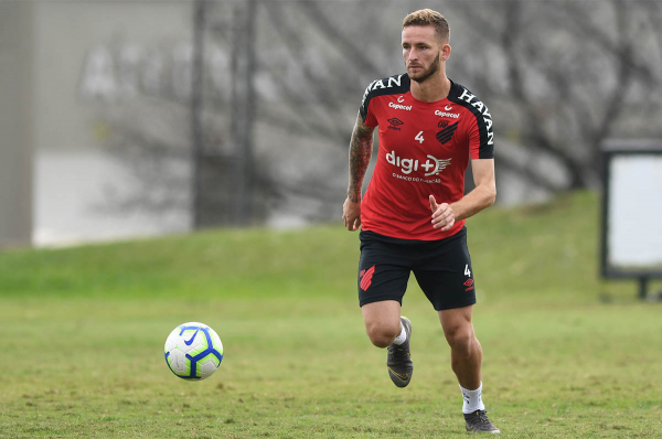 Leo Pereira