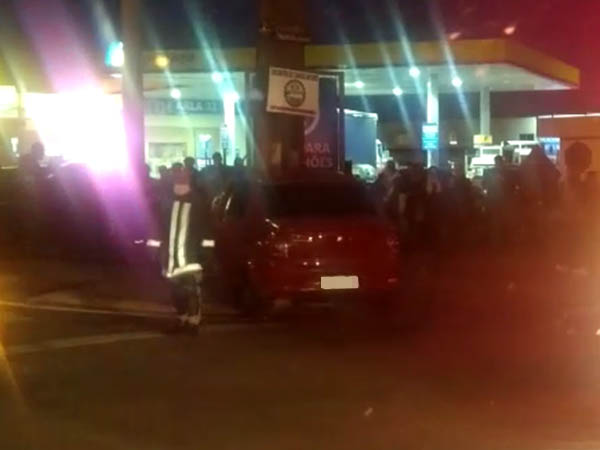 O carro acidentado