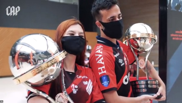 Os irmãos Turko visitam o CT do Caju, do Athletico