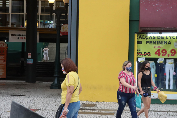 Medidas de distanciamento seguem recomendadas