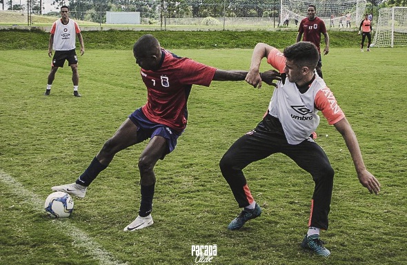 Jogo-treino no Ninho da Gralha