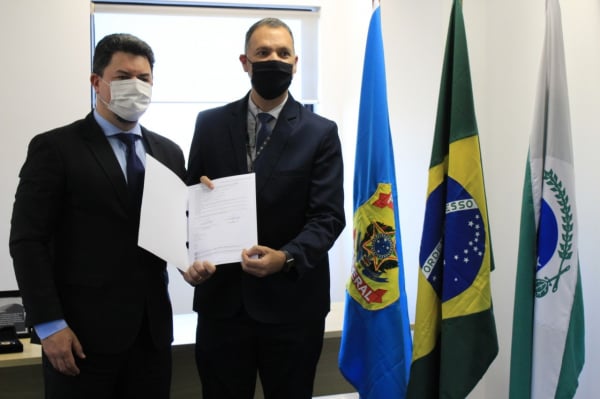 Assinatura do acordo