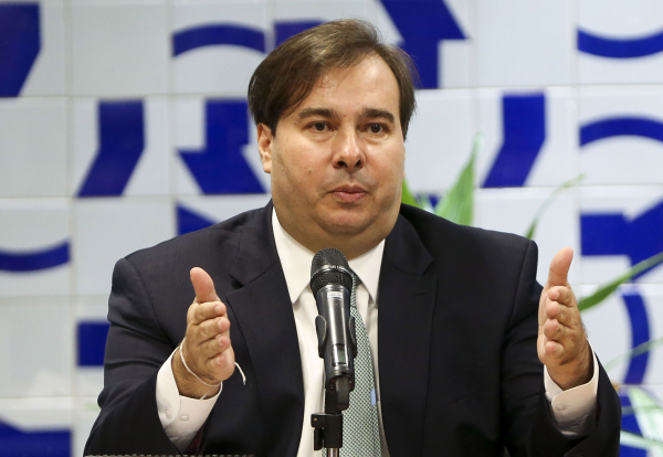 Maia: “Temos ambiente melhor”