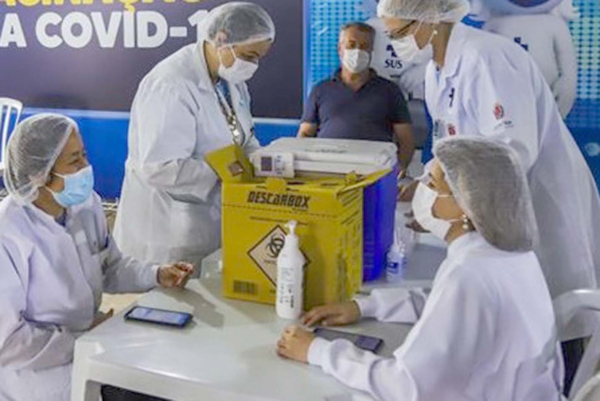 Curitiba também participa da campanha de Mega Vacinação