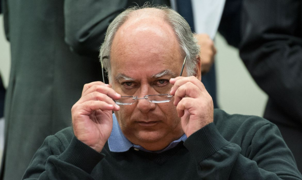 Renato Duque: ex-diretor da Petrobras é acusado de receber propina de R$ 3.964.681,54.