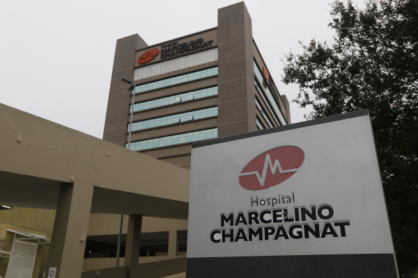 Movimento nos hospitais do Paraná ficou em alta nas últimas semanas por causa do coronavírus