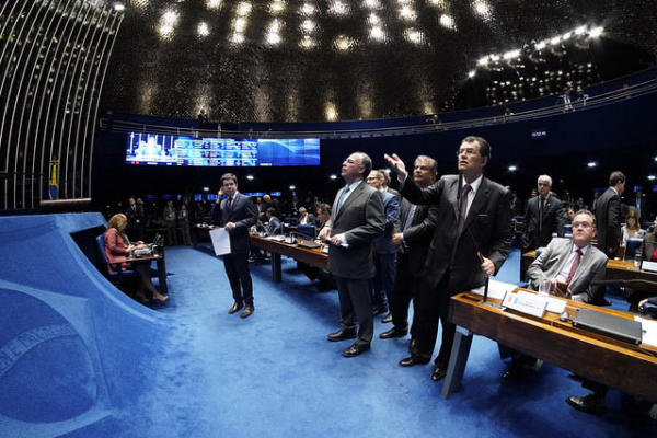 Sessão desta terça-feira no Senado