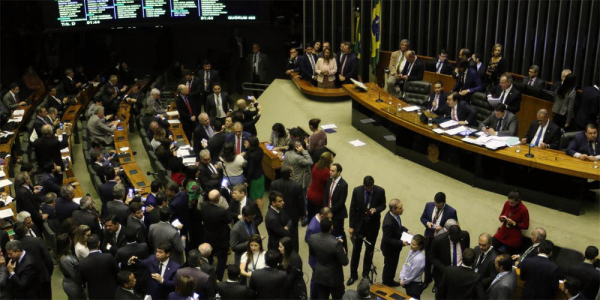 Votação dos destaques na Câmara dos Deputados