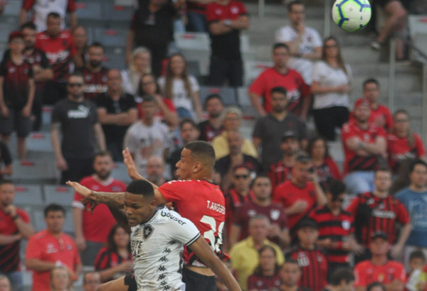 Athletico 1x0 Botafogo
